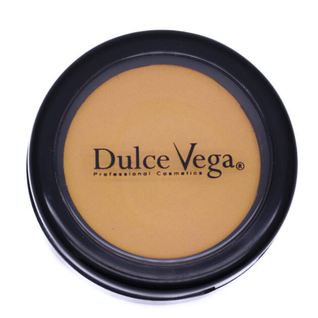 CORRECTOR EN CREMA 04
